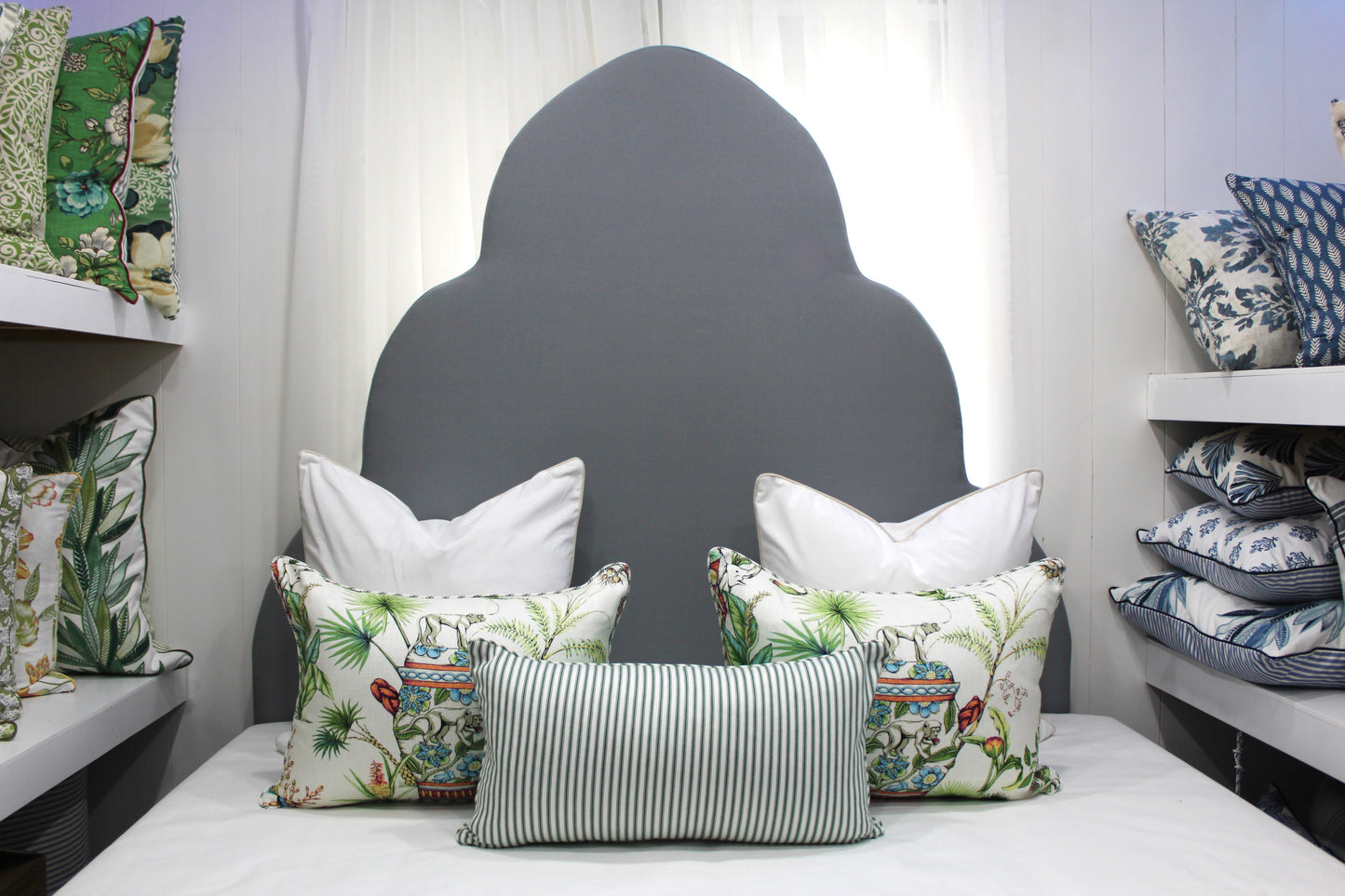 Pair of Thibaut Tropical Fantasy Cream F95768