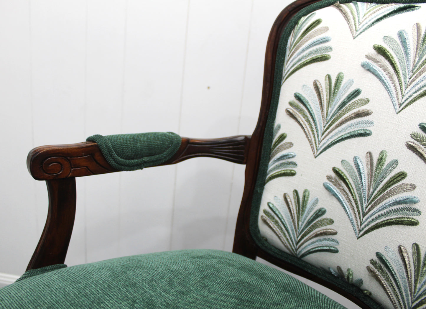 Timber Solid Frame Victorian Chair